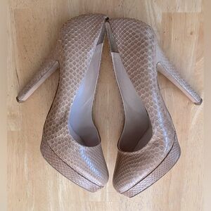 Elegant Tan Snake Print Heels